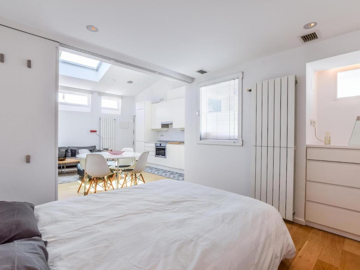 Apartamento De Diseno De Lujo En Lavapies Alquiler Temporal Madrid Kültér fotó