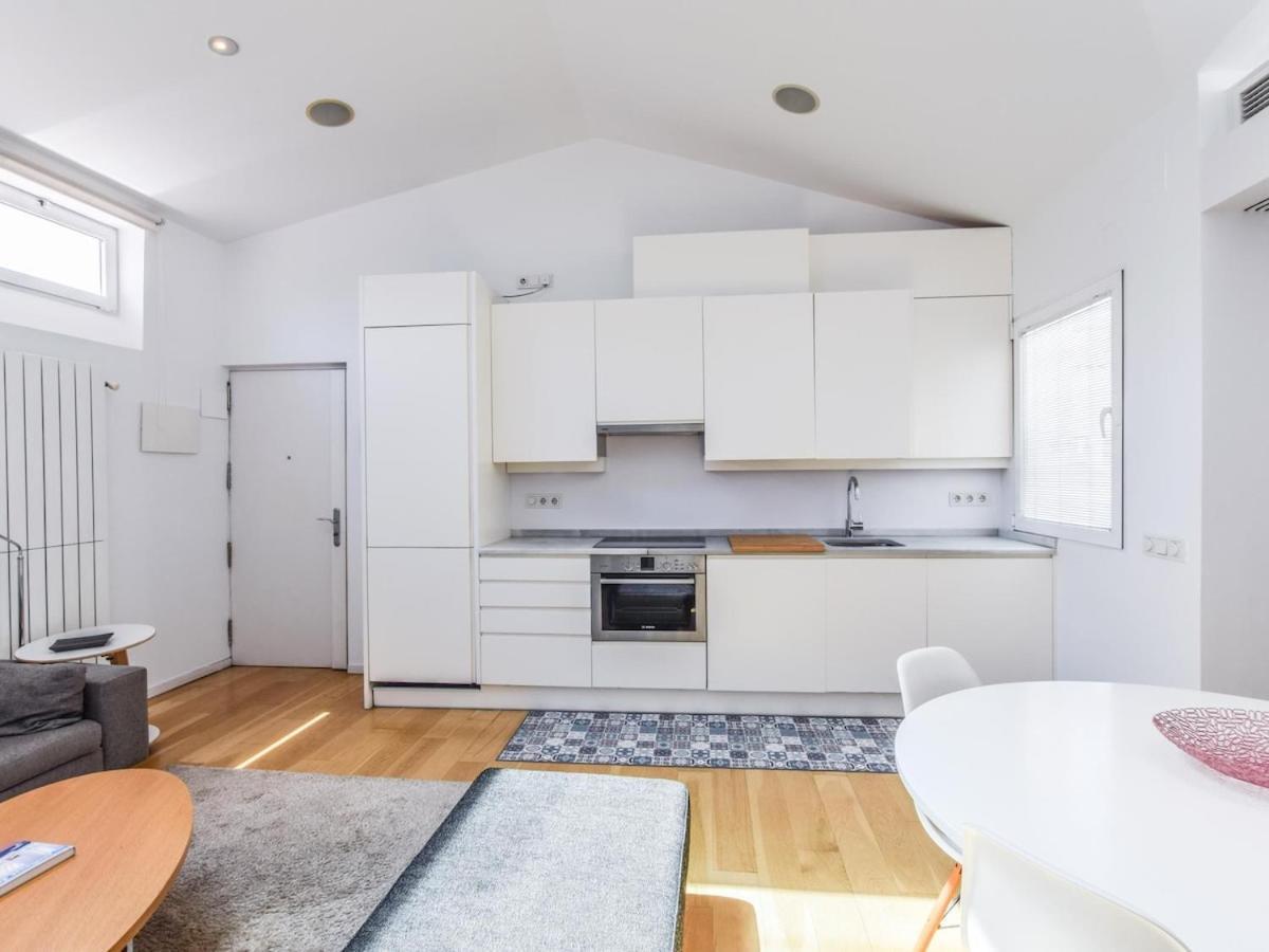 Apartamento De Diseno De Lujo En Lavapies Alquiler Temporal Madrid Kültér fotó